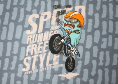 Panel Crazy Monsters Speed Runner auf French Terry Jeansblau – Bild 2