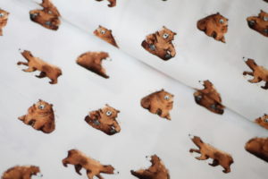 Baumwolljersey kuscheliger Bär auf Creme