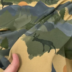 Viskosestoff – Berge & Hirsche – Naturdesign