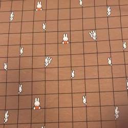 Miffy Jersey – braun – Lizenzstoff mit süßem Hasen-Print