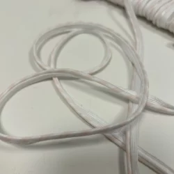 Paspelband 4 mm / 9 mm – Weiß mit zart roséfarbenen Streifen