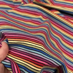 Jersey Stoff Streifen Multicolor – weicher Baumwolljersey mit kräftigen Regenbogenstreifen