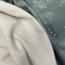 French Terry angeraut „Sternenzauber Rauchblau“ – kuschelig, ruhig & traumhaft schön