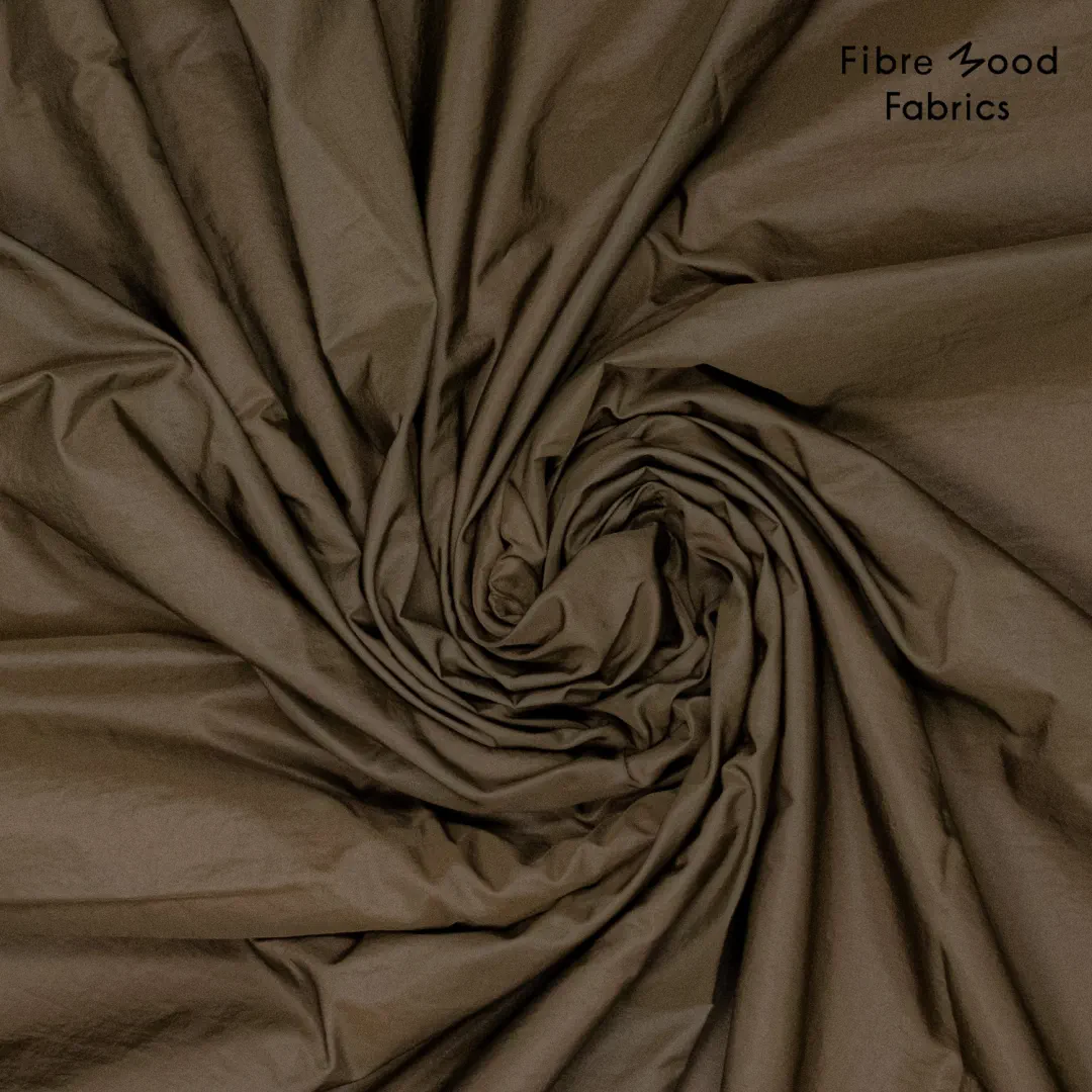 FM792424 – Woven NY Wrinkled Water Resistant Braun (Fibre Mood)